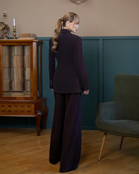 Costum Kira